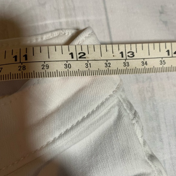 Lila Ryan White Skinny pants. Size 26. - Picture 5 of 8